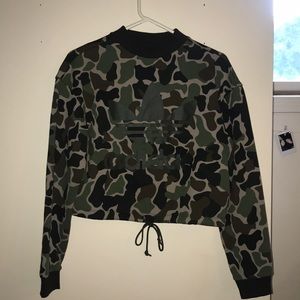 ADIDAS CAMO Cropped sweater